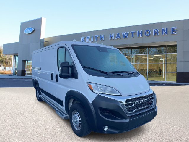 Used 2025 RAM ProMaster 2500 w/ U-Haul Equipment Group FWD image 1