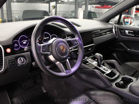 Used 2021 Porsche Cayenne Coupe AWD/4WD image 13