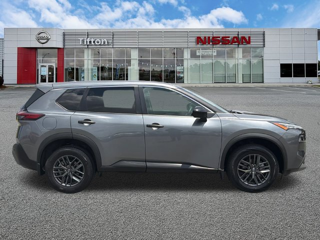 Used 2023 Nissan Rogue S FWD image 8
