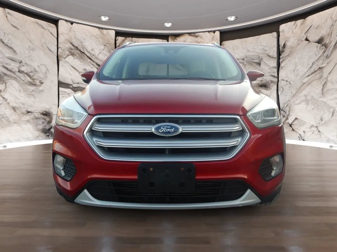 Used 2017 Ford Escape Titanium w/ Equipment Group 301A AWD/4WD image 2