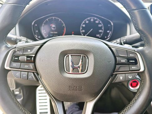 Used 2019 Honda Accord Sport image 32