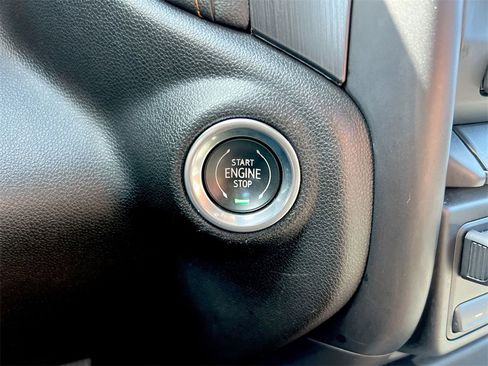 Certified 2023 GMC Sierra 3500 AT4 image 15