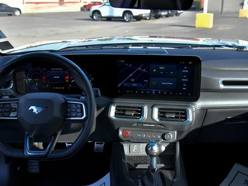 Used 2024 Ford Mustang GT Premium image 39