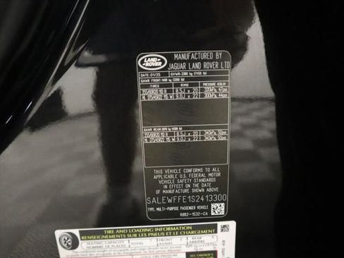 New 2025 Land Rover Defender 130 V8 image 33