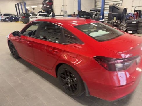 Used 2025 Honda Civic Sport image 7