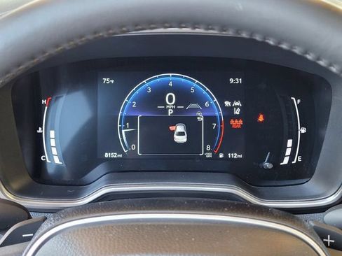Certified 2025 Toyota Corolla XSE FWD image 27