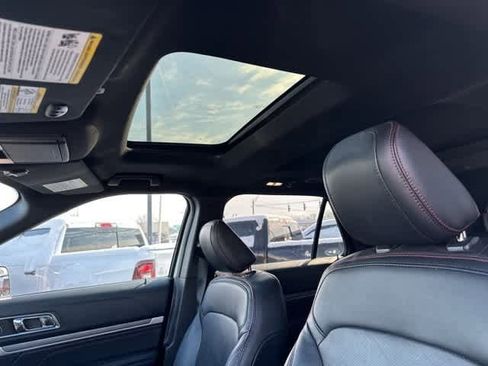 Used 2019 Ford Explorer Sport w/ Equipment Group 401A image 12