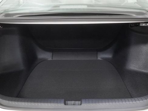 New 2026 Honda Accord LX image 9