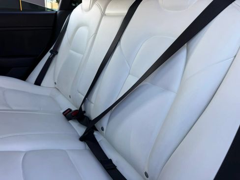 Used 2021 Tesla Model 3 Performance AWD/4WD image 28
