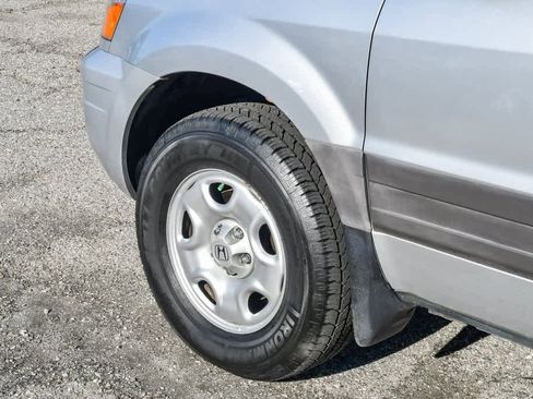 Used 2005 Honda Pilot LX image 10