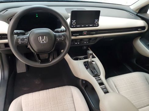 Used 2024 Honda HR-V LX image 17