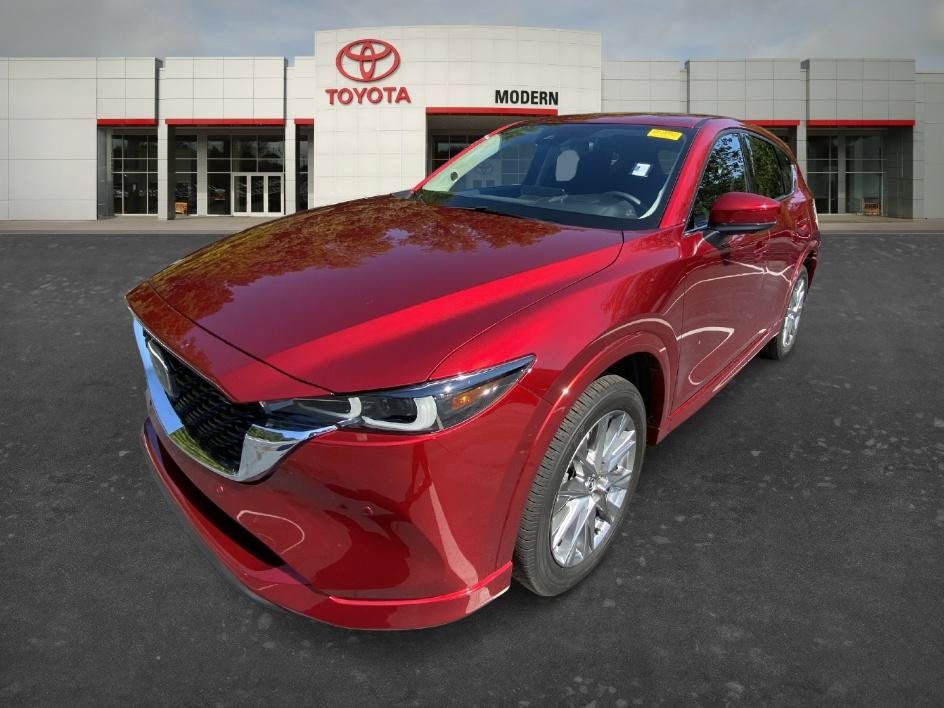 Used 2025 MAZDA CX-5 AWD 2.5 S w/ Premium Plus Pkg image 4