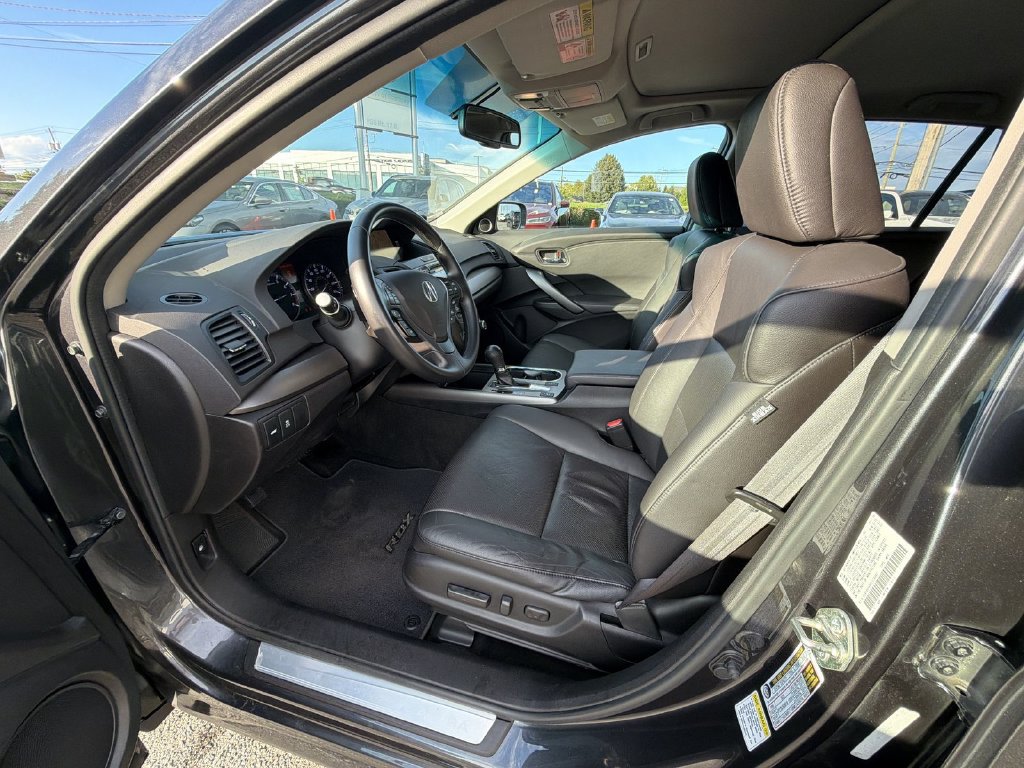Used 2015 Acura RDX w/ Technology Package AWD/4WD image 10