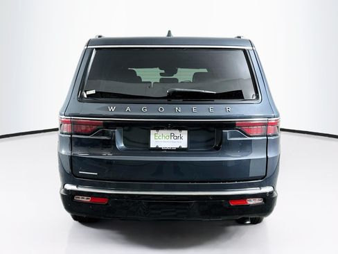 Used 2023 Jeep Wagoneer 4WD image 7
