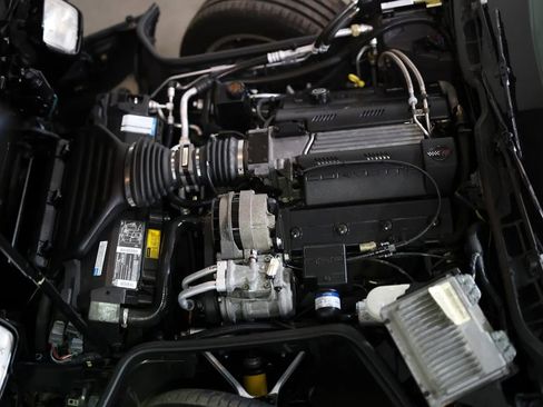 Used 1995 Chevrolet Corvette Coupe image 37