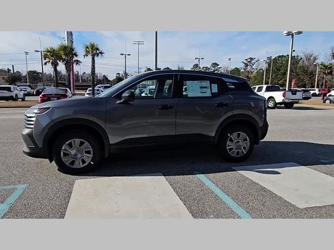 New 2026 Nissan Kicks S FWD image 25