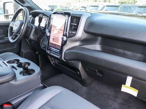 New 2026 RAM 2500 Tradesman AWD/4WD image 21