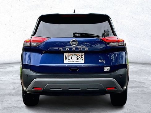 Used 2021 Nissan Rogue SV image 4