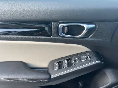 Used 2022 Honda Civic Sport Touring image 18