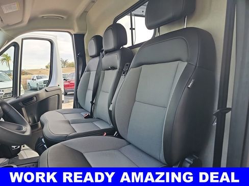 New 2026 RAM ProMaster 2500 w/ Convenience Group image 15
