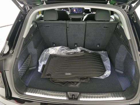 Certified 2025 Audi Q5 2.0T Premium Plus w/ Premium Plus image 31