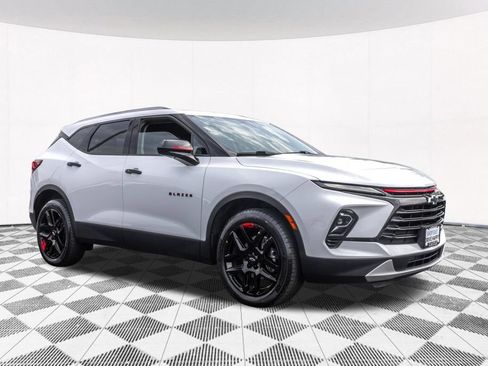 Used 2023 Chevrolet Blazer LT w/ Convenience Package AWD/4WD image 13