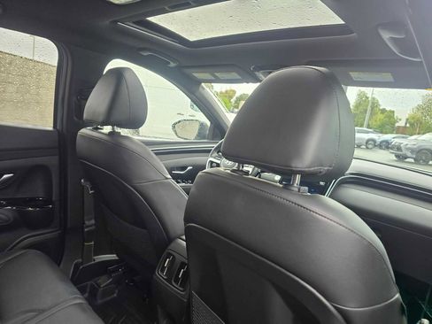 Used 2022 Hyundai Santa Cruz Limited image 15