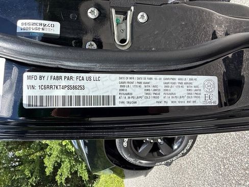 Used 2023 RAM 1500 Express w/ Wheel & Sound Group AWD/4WD image 31