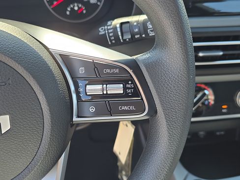 Certified 2023 Kia Seltos LX AWD/4WD image 30