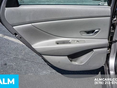 Used 2023 Hyundai Elantra SEL w/ Convenience Package FWD image 51