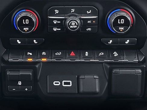Used 2021 Chevrolet Silverado 1500 LT Trail Boss w/ Convenience Package II AWD/4WD image 14