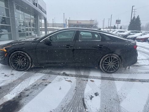 Used 2024 Kia K5 GT image 1