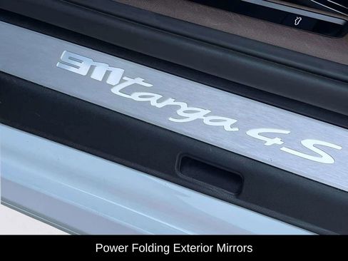 Used 2022 Porsche 911 Targa 4S image 16