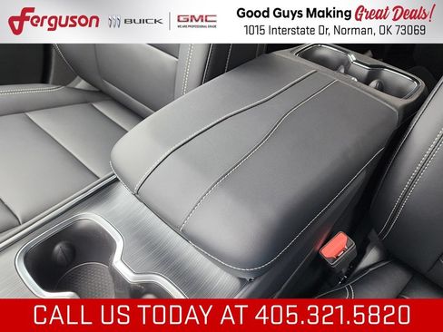 New 2026 GMC Acadia Elevation w/ Black Edition FWD image 32