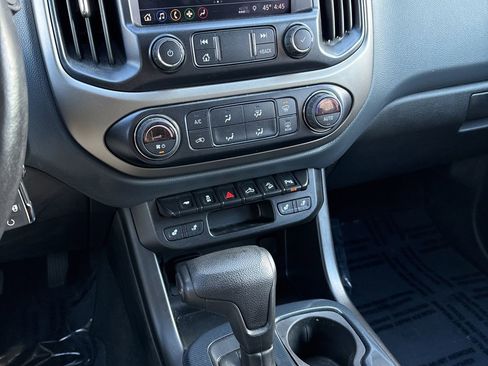 Used 2021 Chevrolet Colorado Z71 image 19