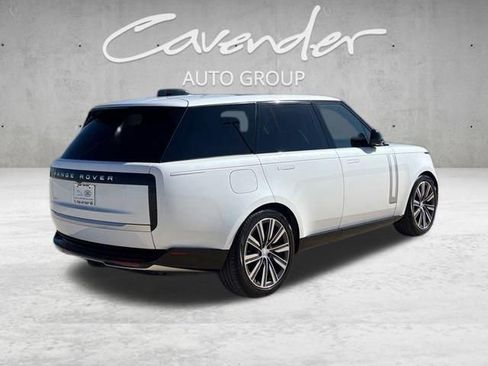 Used 2024 Land Rover Range Rover Autobiography AWD/4WD image 5