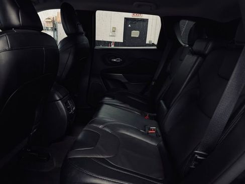 Used 2022 Jeep Cherokee Latitude Lux image 20