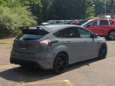 Used 2017 Ford Focus RS AWD/4WD image 4