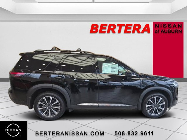 New 2026 Nissan Pathfinder Platinum AWD/4WD image 2