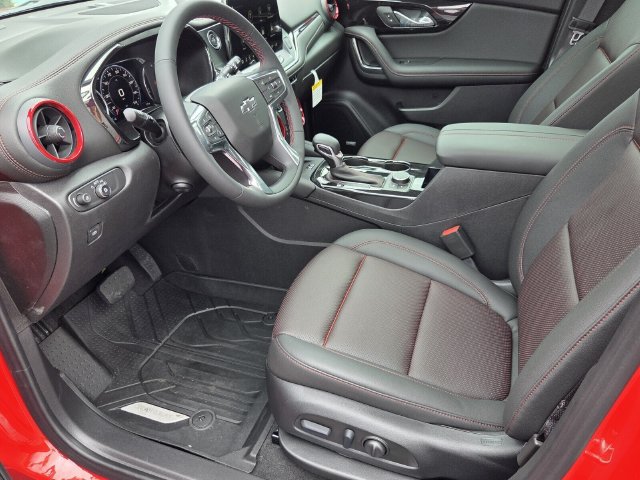 New 2026 Chevrolet Blazer RS w/ Enhanced Convenience Package FWD image 6