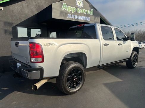 Used 2014 GMC Sierra 2500 SLE w/ SLE Preferred Package image 6