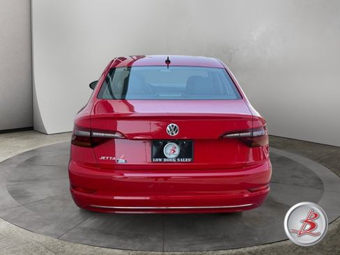 Used 2019 Volkswagen Jetta S FWD image 6