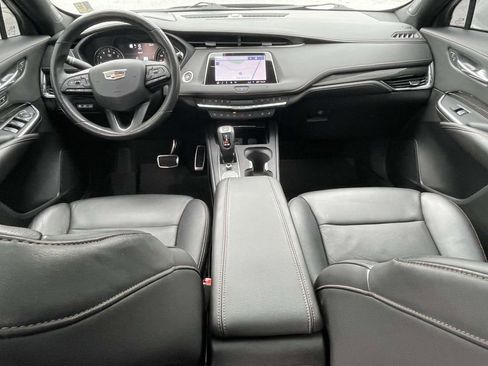Used 2019 Cadillac XT4 Sport image 14
