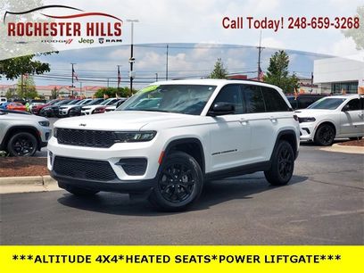 Used 2024 Jeep Grand Cherokee Altitude