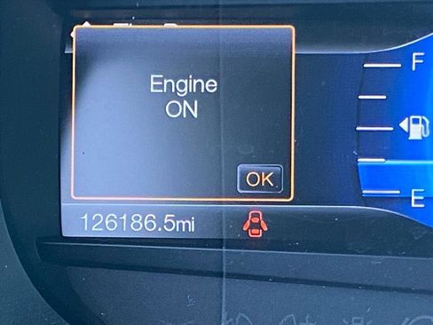 Used 2015 Ford Edge SEL w/ Equipment Group 201A image 12