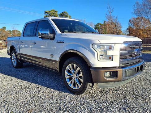 Used 2016 Ford F150 King Ranch w/ Equipment Group 601A Luxury image 3