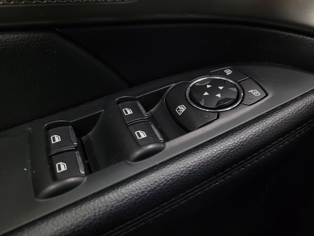 Used 2018 Ford Explorer XLT w/ Equipment Group 201A AWD/4WD image 27