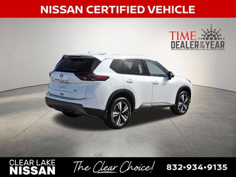 Certified 2025 Nissan Rogue SL w/ SL Premium Package FWD image 8
