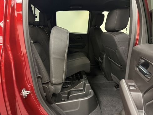 New 2026 GMC Canyon Elevation w/ Convenience Package image 18