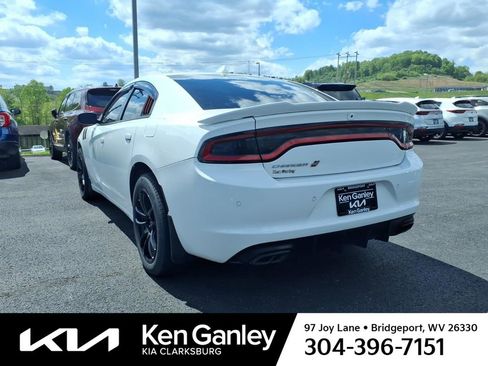 Used 2022 Dodge Charger SXT w/ Cold Weather Package AWD/4WD image 7